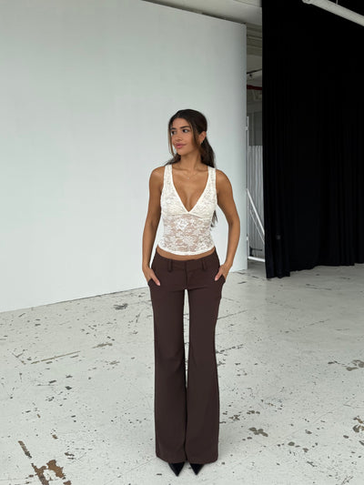 Livia Low Waist Pants - Dark Brown