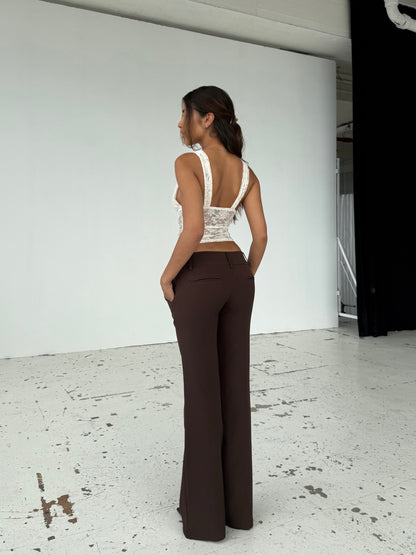 Livia low waist bukser - mørk brun