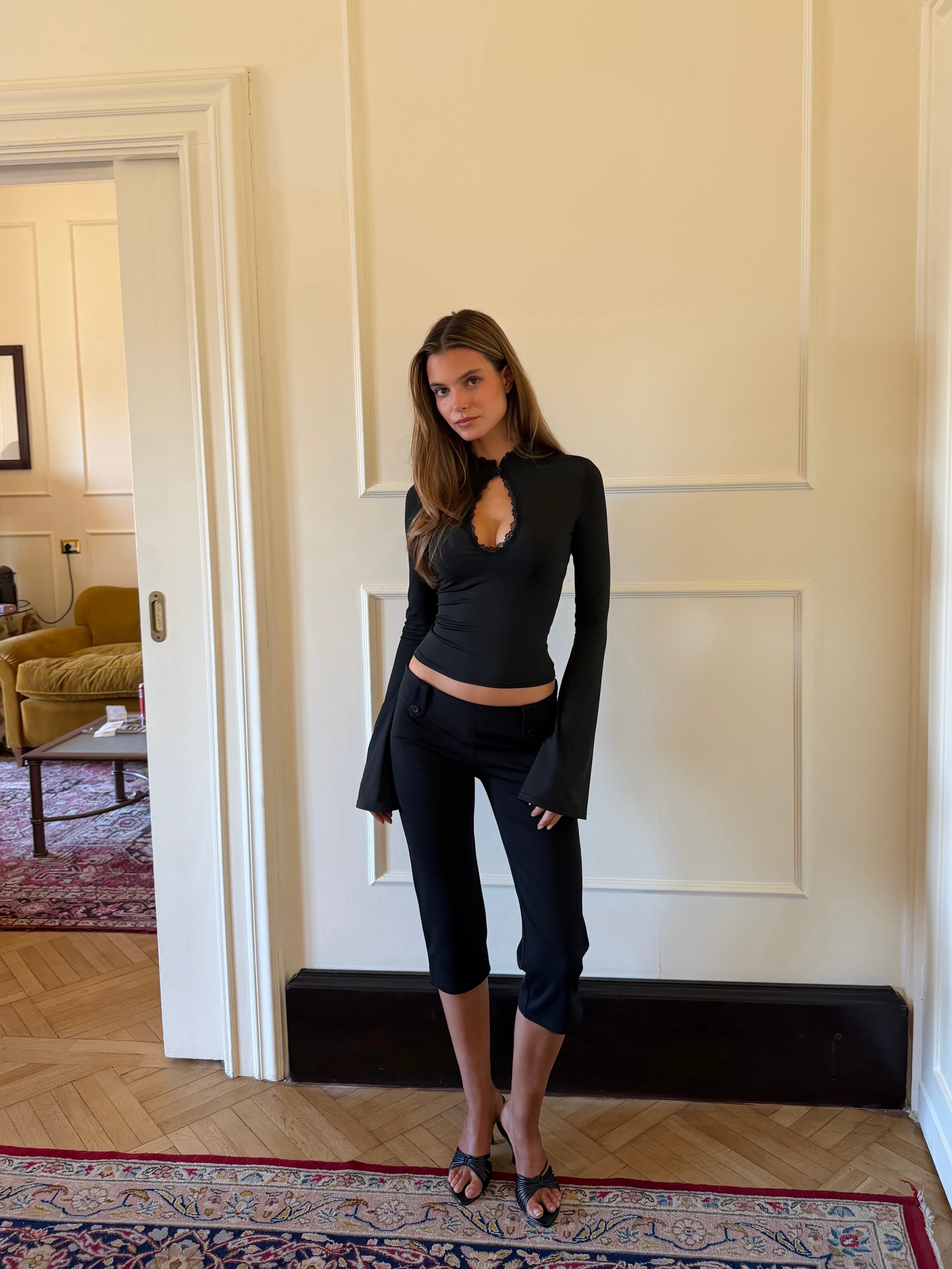 Baia lace long sleeve top - sort